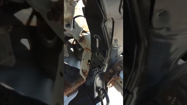 пескоструй авто из Америки, сплошная ржавчина, Honda CR-V ч.1 смотреть онлайн