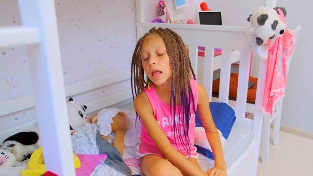 кто такая новенькая? смотреть онлайн