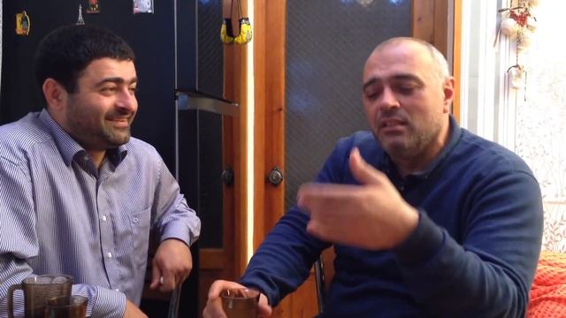 Анекдот про дверной глазок, который не работает. Анекдоты от Гарика смотреть онлайн