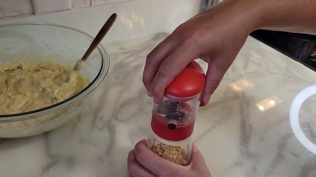 БАНАНОВЫЙ ХЛЕБ / BANANA BREAD смотреть онлайн