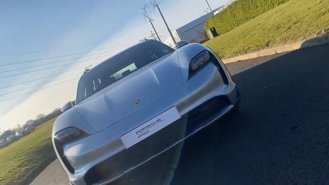 Taycan 4s Cross Turismo | Dolomite Silver Metallic | 21 Plate