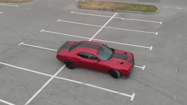 Как и где продать душу? Самый злой маслкар Dodge Challenger Hellcat смотреть онлайн