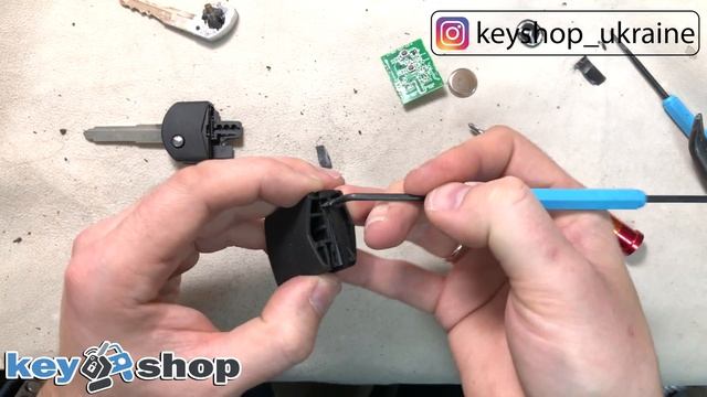 Выкидной ключ Мазда 2, 3, 6 замена корпуса ключа / Mazda key repair broken Flip replace смотреть онлайн