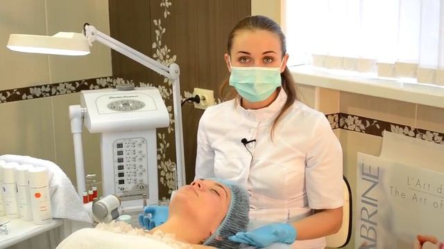 Чистки кожи лица  атравматичная мануальная ультразвуковая вакуумная гальваническая дезинкрустация