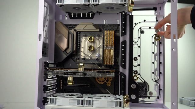 LIAN LI O11DW Custom Watercooled White/Black/Gold Build смотреть онлайн