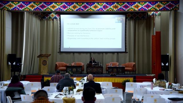 Dr Jolene Lin, Director, Asia Pacific Centre For Environmental Law, NUS Law ASEAN Experience