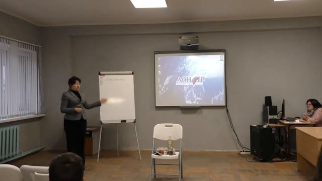 Из чего состоит информационный выпуск.  Работа редактора.  МК по ТВ