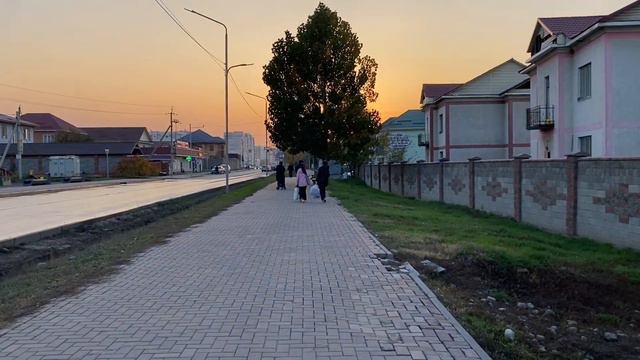 Day in my life, retail videos in my day. My First video in youtube! смотреть онлайн