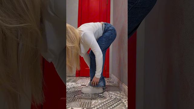 Хватит резать джинсы! смотреть онлайн