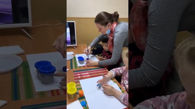 «Рисуем ладошками» смотреть онлайн