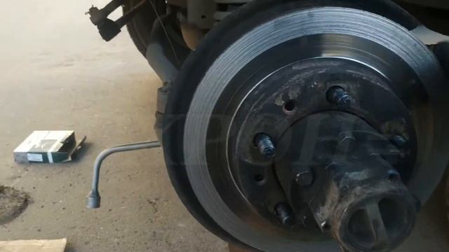 УАЗ Патриот.Замена тормозного диска. смотреть онлайн