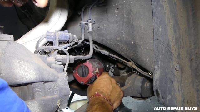 AUDI A4 B6 FRONT CV AXLE SHAFT REPLACEMENT REMOVAL смотреть онлайн