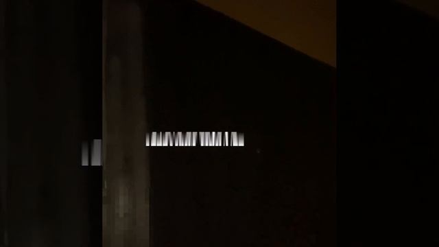 Прямо сейчас в небе Белгорода работает наша ПВО. В городе звучат сирены.