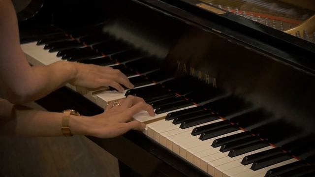 Chopin's Mazurka Op. 33 No. 4 смотреть онлайн
