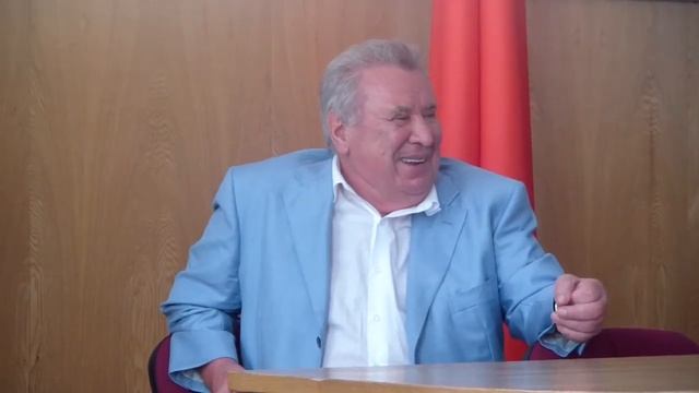 Халилов о состоянии рынка на Лесной смотреть онлайн