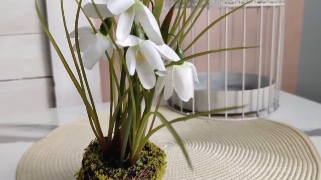 Искусственные весенние цветы ПОДСНЕЖНИКИ В ГНЁЗДЫШКЕ, белые, 20 см  1014162-1