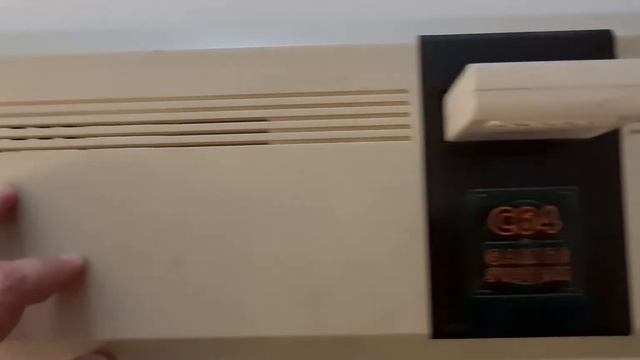 Commodore 64 GS - Game System смотреть онлайн
