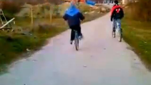 тест драйв велосипеда смотреть онлайн