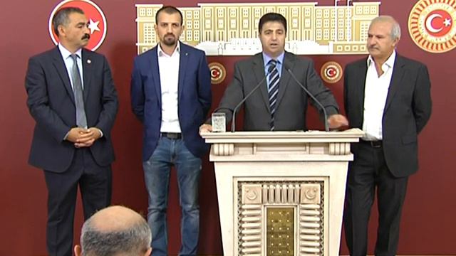 Turgut Öker: Olası bir Alevi katliamından Hükümet sorumludur (13.08.2015) смотреть онлайн