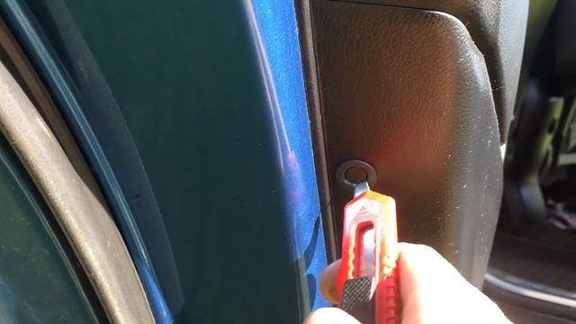 KIA Sportage 3 - Снятие ОБШИВКИ крышки багажника, задней и передней двери