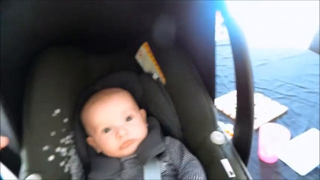 #Viedefamille Test coque Pebble de chez Bébé confort avec Base family fix смотреть онлайн
