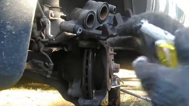 Заменить тормозные колодки в домашних условиях, Ducato смотреть онлайн