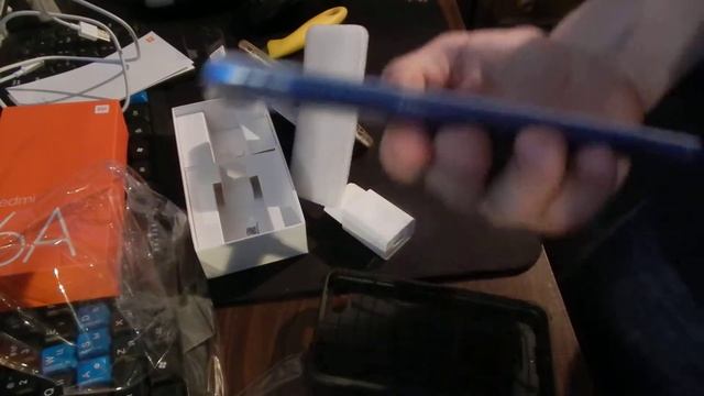 Ааааааааанбоксинг Xiaomi Redmi 6A смотреть онлайн