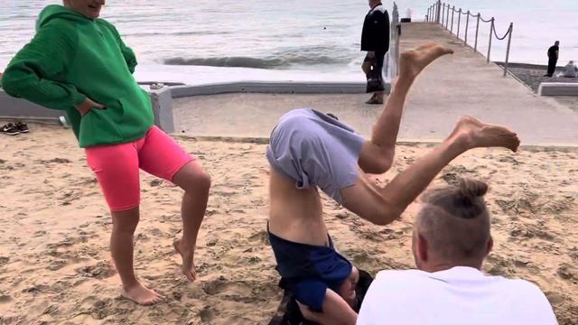 Ноосферный Ход. Ноосферный практики by СпецСветСлужба & НАНО РОСС. Золотые Кадры России смотреть онлайн