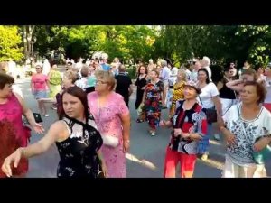 Танцы на Приморском бульваре - Севастополь - 21.07.19 - Певец Сергей Соков