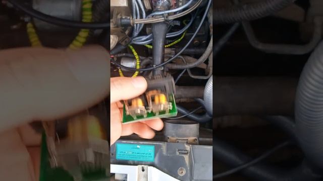 Замена подкапотной проводки Iran Samand 1.8 LX. Причина неисправности. смотреть онлайн