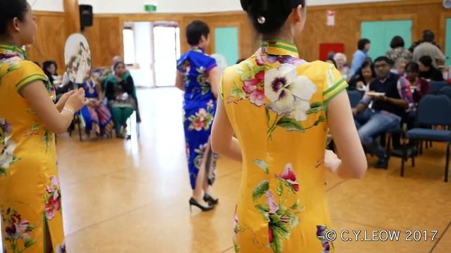 CHEONGSAM DANCE by New Zealand Chinese Culture and Arts Association смотреть онлайн
