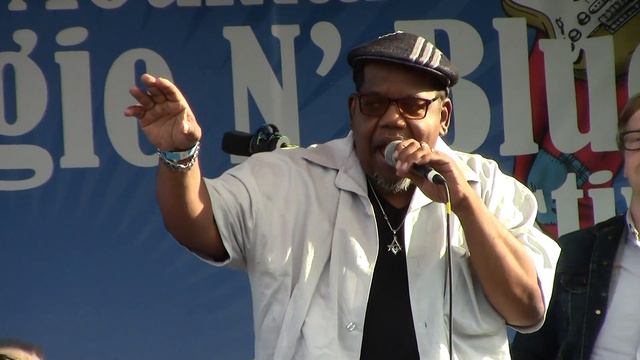 The Cash Box Kings - At the White Mountain Boogie N' Blues Festival смотреть онлайн