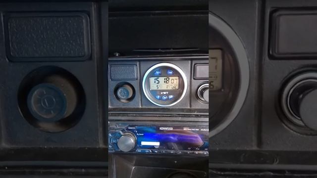 ЧАСЫ В ВАЗ 2107 НОВОГО ОБРАЗЦА!! смотреть онлайн