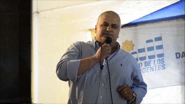 Palabras de Ramón Da Silva en acto en Vergara junto a Enrique Antia смотреть онлайн
