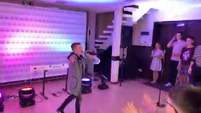 Влад Кругляков - Don,t stop me now смотреть онлайн