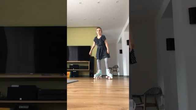 Учиться кататься на роликах Валерик на пятках смотреть онлайн