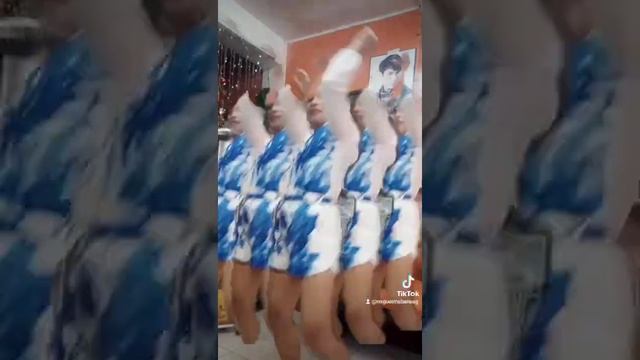 lambada dance tiktok video Philippines смотреть онлайн