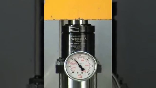 Газовая пружина (Защита от превышения рабочего хода штока 01) смотреть онлайн