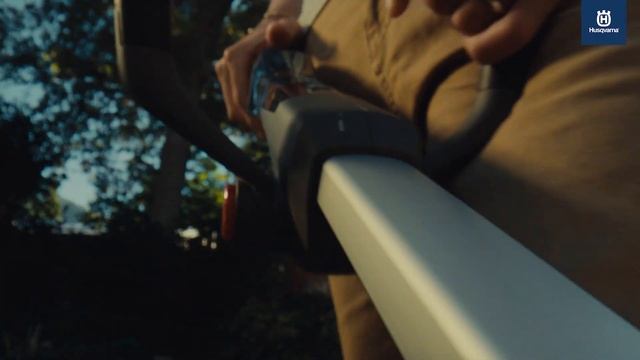 Husqvarna Aspire™ T28-P4A Grass Trimmer смотреть онлайн