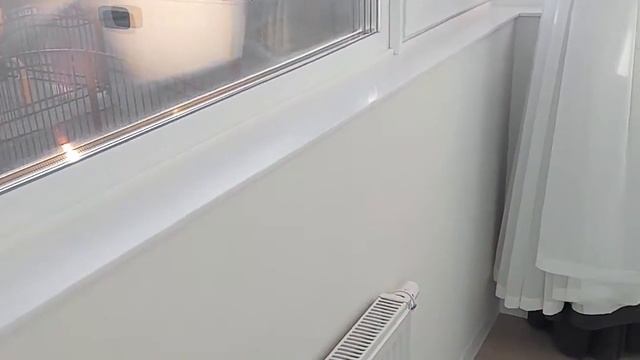 Узкий подоконник из искусственного камня