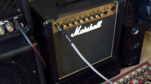 Большой обзор Marshall MG 15 FX!