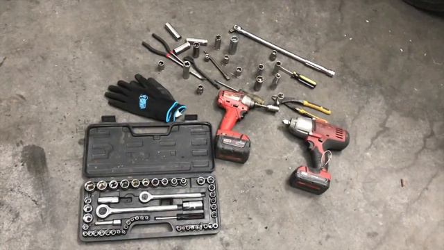 Rebuilding my wrecked Mitsubishi Lancer Evo VIII MR Part 3 - Engine cleaning and tearing apart смотреть онлайн