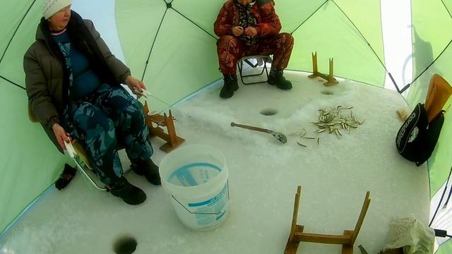 Рыбалка просто огонь, писуч прёт как из бочки Суйфун штаны. смотреть онлайн