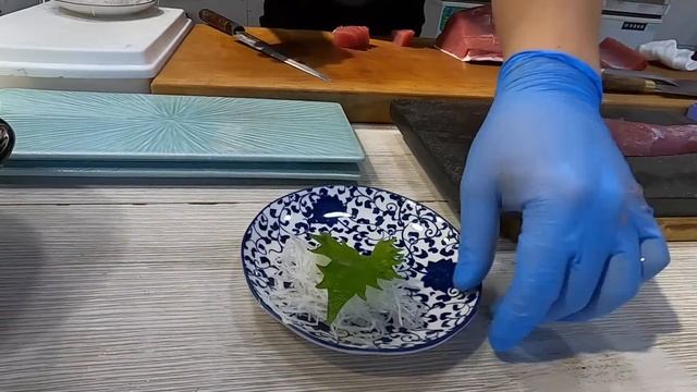 Luxurious Sashimi！Monster Yellowfin Tuna Cutting Show - Taiwanese Food