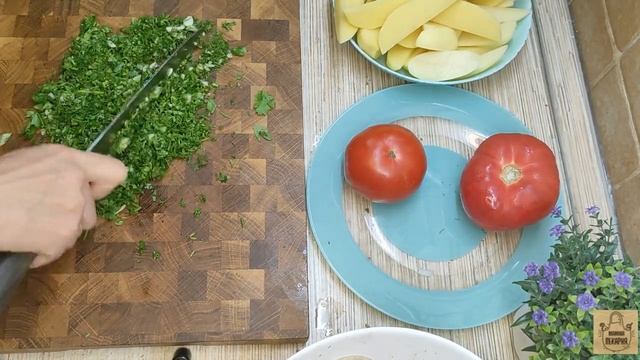 Вкусное и ароматное оджахури ! Бесподобная картошка с мясом!.mp4 смотреть онлайн