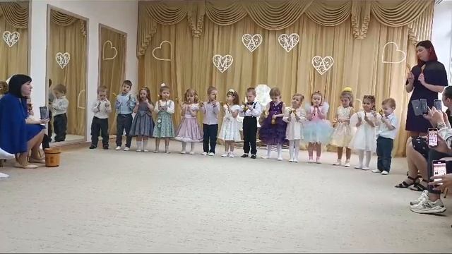 мой маленький. дет сад поздравления с днем мамы ??? смотреть онлайн