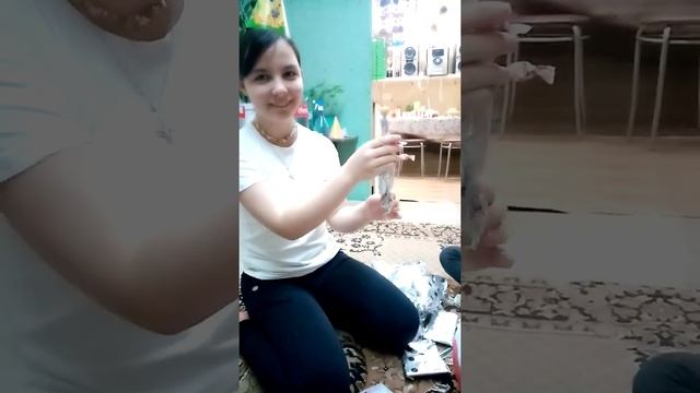 Подарок, день рождения, упаковка ручной работы, распоковка подарков, квест смотреть онлайн