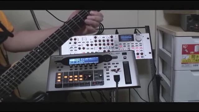 Roland VG-99 - GR-33 Korg Radias-R Guitar Synth test смотреть онлайн