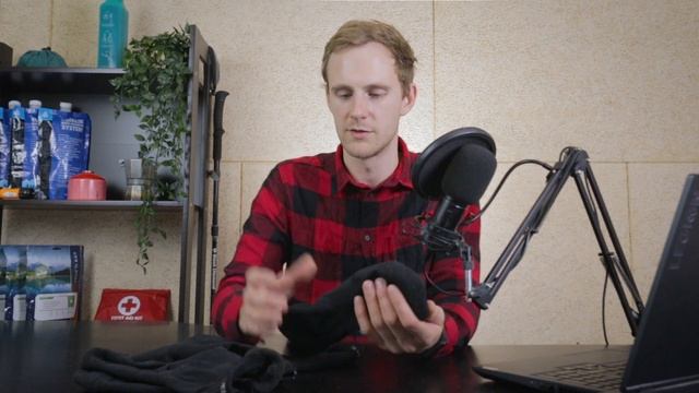 Best Thru-Hiking Socks? NO BLISTERS! | Silverlight Hiking Socks Review