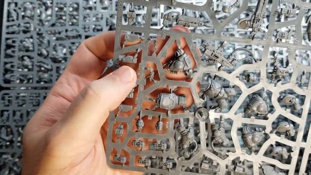 Warhammer 40,000 - Primaris Space Marines Shieldbreaker Strike Force смотреть онлайн